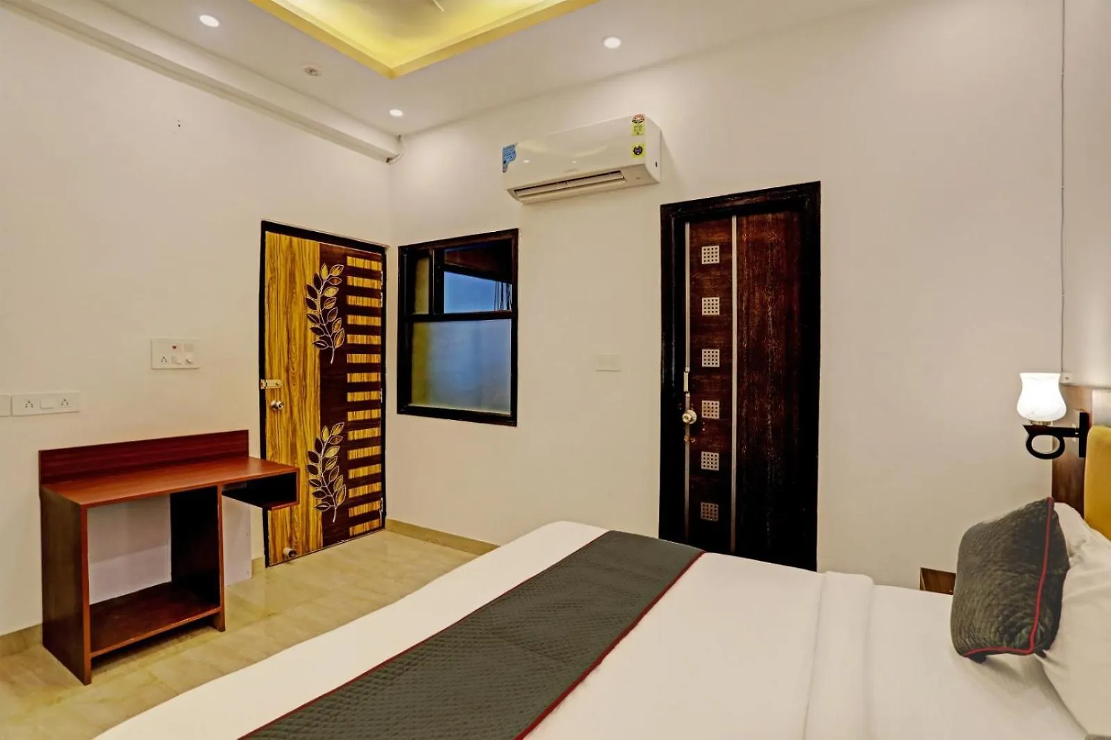 Hotel City Lite Near Delhi Airport New Delhi 4*,  India