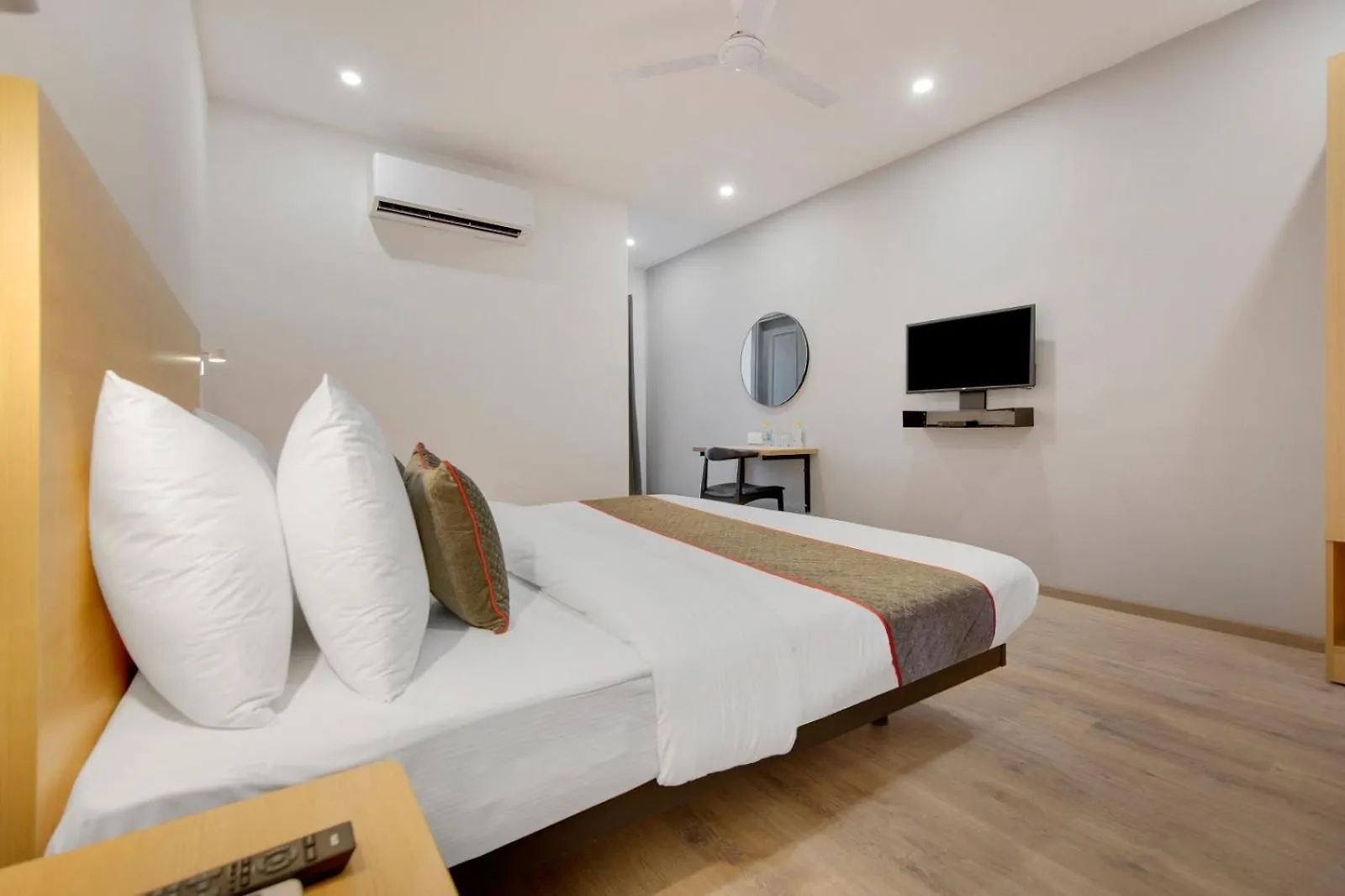 Hotel City Lite Near Delhi Airport New Delhi