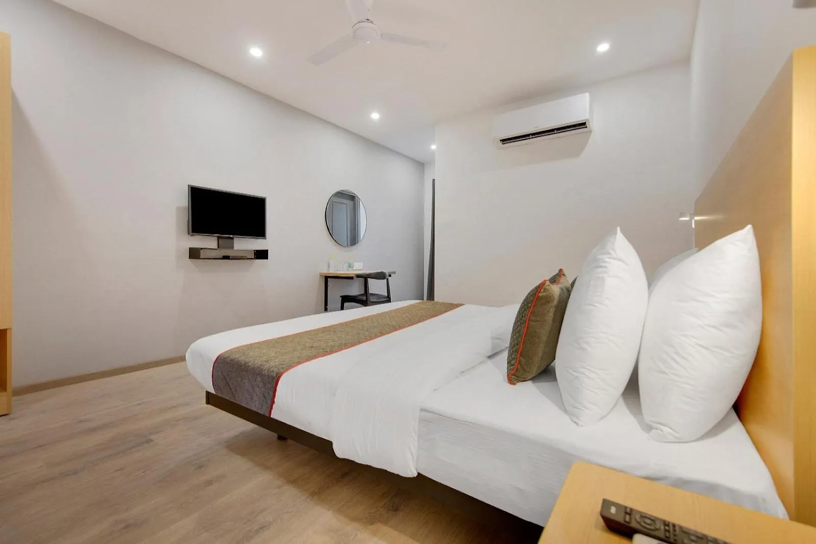 Hotel City Lite Near Delhi Airport New Delhi